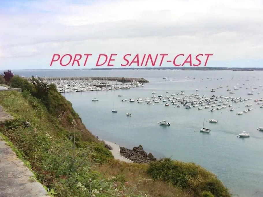 Maison Vacances Vue Mer 500 M Plage Saint-Cast-le-Guildo Holiday home